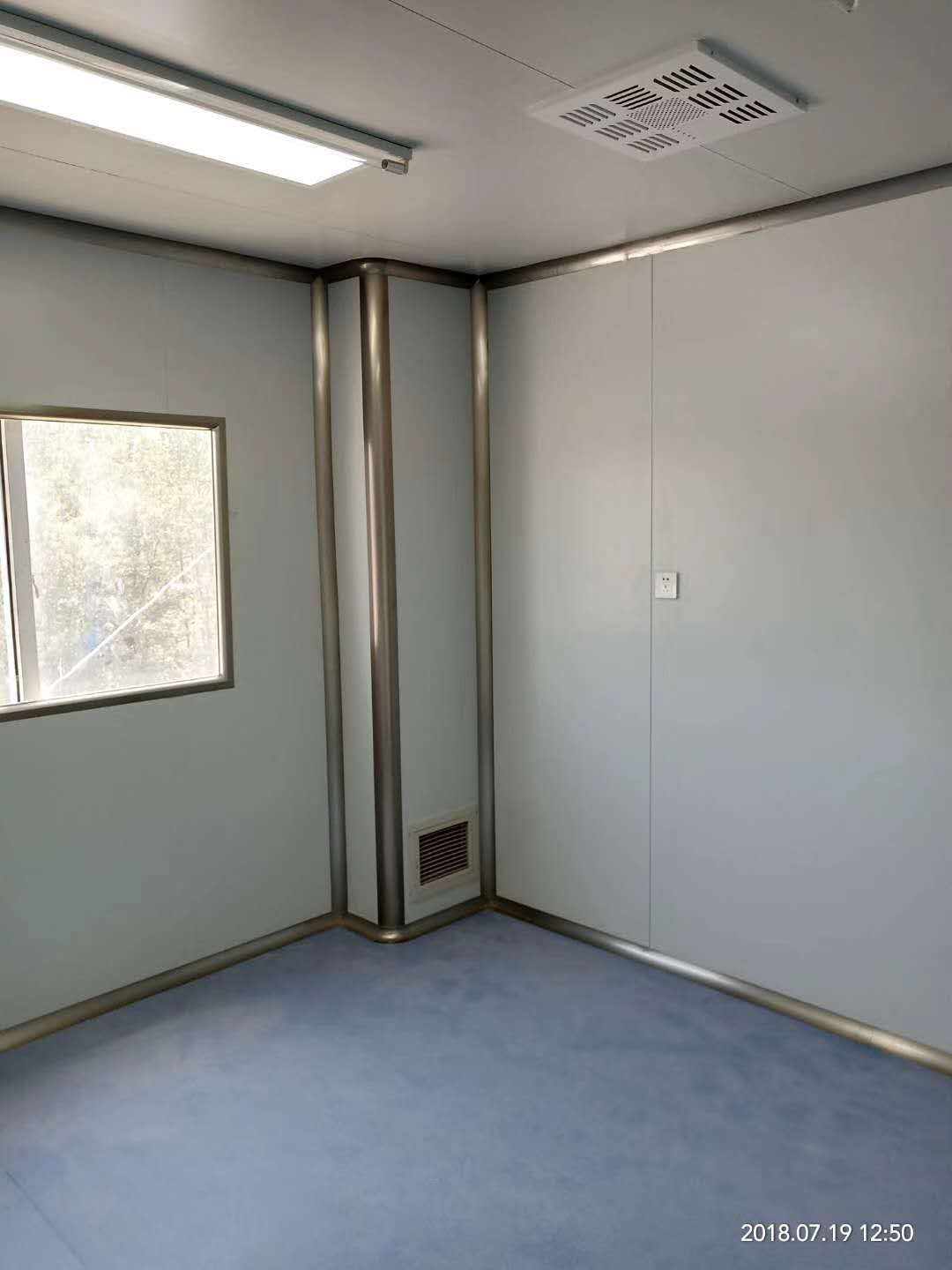 河南華鑫檢測(cè)有限公司無(wú)菌試驗(yàn)室裝修完工。