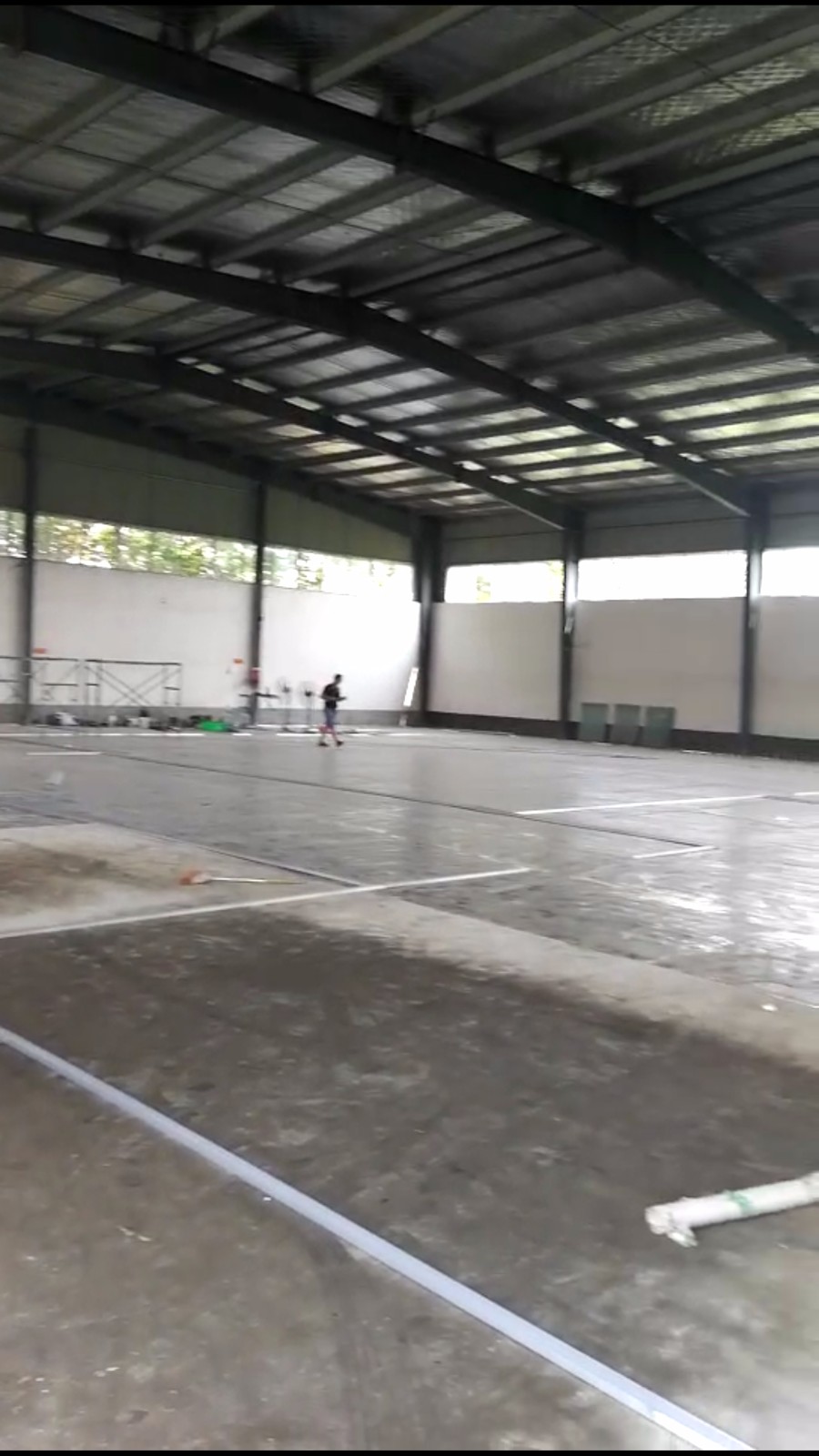 平頂山焙樂(lè)坊食品有限公司生產(chǎn)車間裝修工程開工